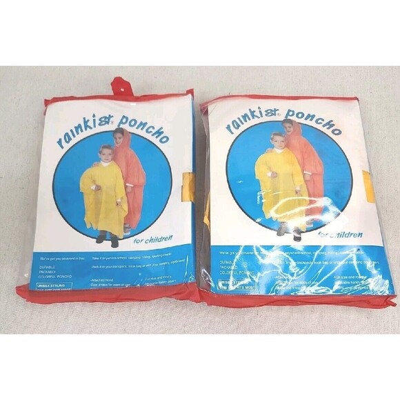 New 2 Pack Rainkist Poncho For Children Unisex Yellow Heavy Vinyl Side Snaps - Picture 1 of 8